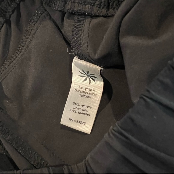 ATHLETA Black Pants Women Size 2 - Picture 8 of 11